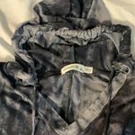 Ginger G Super oversized comfy tie die shirt with hood and front pocket medium Photo 1