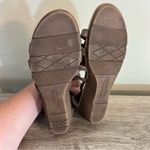 Baretraps Wear Ever by  Fenma Metallic Strappy Sandals Women’s Size 7 Photo 5