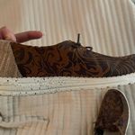 Hey Dude Wendy Photo 1