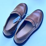 Old Navy  Women's Low Heel Preppy Style Classic Cognac Modern Penny Loafer Sz 7 Photo 4