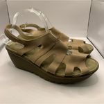 Skechers  Memory Foam Slingback Platform Wedge Beige Suede Sandals Women's Sz10 Photo 3