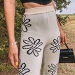 Cream and Black Flower Sketch Knit Sweater Pants Size undefined Photo 3
