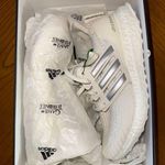 Adidas  UltraBoost x Game of Thrones “White Walkers” – Women’s 5 / EU 36 Photo 0
