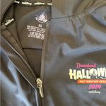 Disney NEW Disneyland Halloween Half Marathon Jacket Photo 2