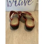 Unisa (15) womens sandals size 5.5 red color and gold Photo 2