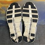 On Cloud 5 Waterproof Women's Gray Running Shoes Size 10.5 Photo 14