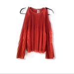 DO+BE DO‎ + BE Cold Shoulder Pleated Blouse Photo 9