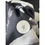 Lululemon  Tracker Short III *4-way Stretch Black Beige Pattern size 4 Photo 7