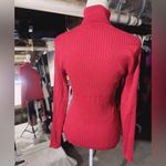 MADISONGREY NEW YORK turtle neck red sweater long sleeve super stretchy soft NWT Size L Photo 2