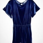 Vineyard Vines Flutter Sleeve Velvet Romper medium Photo 1