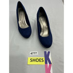 Predictions Womans Comfort Plus By  Stiletto Pumps 7 W Blue NWOT Photo 1