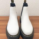Dr. Martens 2976 White Quad Smooth Leather Platform Chelsea Boots Size 6 Women’s Photo 5