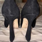 Jessica Simpson  Heels Black Pumps  Photo 2
