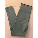 Outdoor Voices  SeamlessRib 7/8 Legging Photo 3