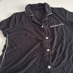 Stars Above  Black Pajama Set. White Trim. Short sleeve & capri bottoms. Size XS Photo 3