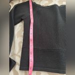 Endless Rose NWOT  Cropped sweater size small Photo 6