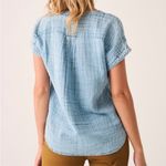 Faherty  DREAM COTTON GAUZE DESMOND TOP WOMENS INDIGO BLUE MEDIUM Photo 3