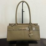 Guess  | Olive Satchel w/Iconic Logo Bag Charm Photo 0