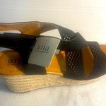 a.n.a  sandals woman’s wedge hook and loop shoe New Sz 10 M Photo 0