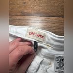 Driftwood  Candance White Denim Yellow Floral Daisy Embrodiered Jean Size 25‎ Photo 3