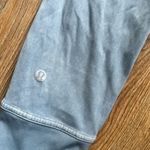 Lululemon Wunder Under Crop 23" Ribbed leggings in Washed Moon Blue. Size 4. Photo 6