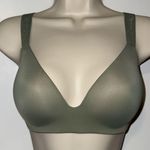 Victoria's Secret  T-shirt Lightly Lined Wireless Bra Olive Green 32D Photo 0