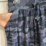 Zenana Outfitters Women's M Camouflage Slouchy Jogger Pants Gray Black Casual Loungewear Photo 3