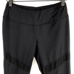 Reebok Textured Inset Stripe Capri Leggings Cropped Legging Black Photo 2