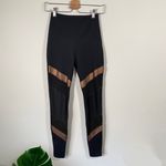 Beyond Yoga Soleil Limited Edition High Waisted Leggings Black & Gold Mesh Small Photo 2