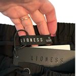 LIONESS NWT Women’s Relaxed Fit Crop Nylon Pants Black Size Small Photo 6