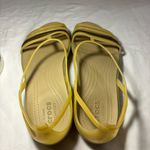 Crocs  Sandals Women 8M Isabella Huarache Shoes Beige SlipOn Comfort Flats Straps Photo 3