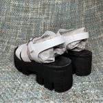 Chinese Laundry Low Down Leather Platform Sandals in White Photo 3