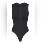 SKIMS NWT  Zip up Sleeveless One Piece Swimsuit Black Onyx Size S Photo 4