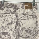 One Teaspoon Tye Dye Gray & White Elastic Waist Shorts(Size 26) Photo 2