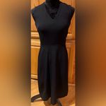 MM.LaFleur M.M. LAFLEUR Annie Sleeveless V-Neck A-Line Dress in Black Size 2 Photo 9