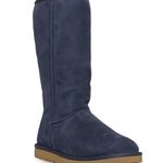 UGG  Classic Tall Navy Boots - Women's Size 6 USED CONDITION Photo 1