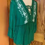 Spense bright green embroidered bell sleeve peasant top Size L Photo 9