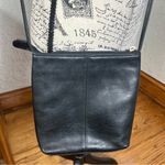 STONE MOUNTAIN Black Leather Crossbody Minimalist Purse Photo 9