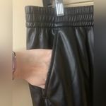 Gap  || Mid Rise Easy Wide-Leg Faux Leather Pants Size Medium Photo 2