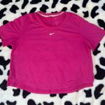 Nike Dri-Fit Cropped Top Photo 0