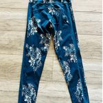 Vuori Women's Seascape Water Legging XS Blue Yoga Running Athletic Leggings Photo 5