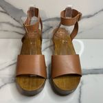 Lulus  | Women's Minimalist Brown Leather Strappy Wooden Willy Clog Sz 8.5 Photo 2
