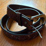 Shyanne  Brown Leather Embroidered Belt Rose Gold Details XL Etched Flower Photo 0