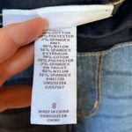 Liz Lange  MATERNITY CROP JEANS SIZE 8 Photo 2