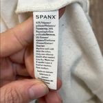 Spanx Cream Dolman 3/4 Sleeve Women's Top size medium. Photo 10