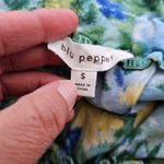 Buckle Blu Pepper Blue & Green Floral Ruched Strap Tank Size Small Photo 5