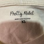 Pretty Rebel  cropped graphic tee Photo 1