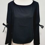 Fifteen Twenty black bow bell sleeve blouse size medium Photo 1