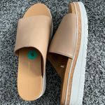 Adrienne Vittadini Tan Platform Sandals Photo 0