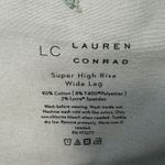 LC Lauren Conrad  Plus 14W Super High Rise Wildflower Wide Leg Cropped Green Photo 9